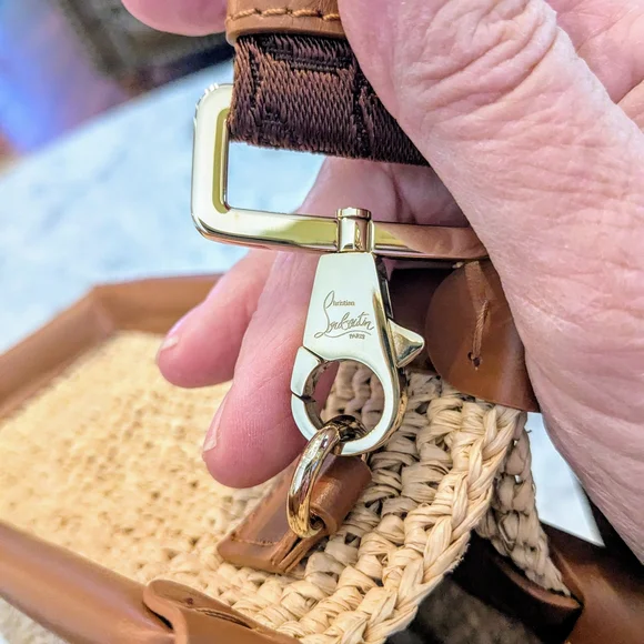 Christian Louboutin "By My Side"Mini Raffia Tote bag with leather trim - Picture 8 of 10